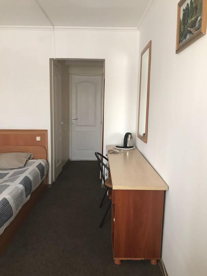 Turist Hotel Karaganda Luaran gambar